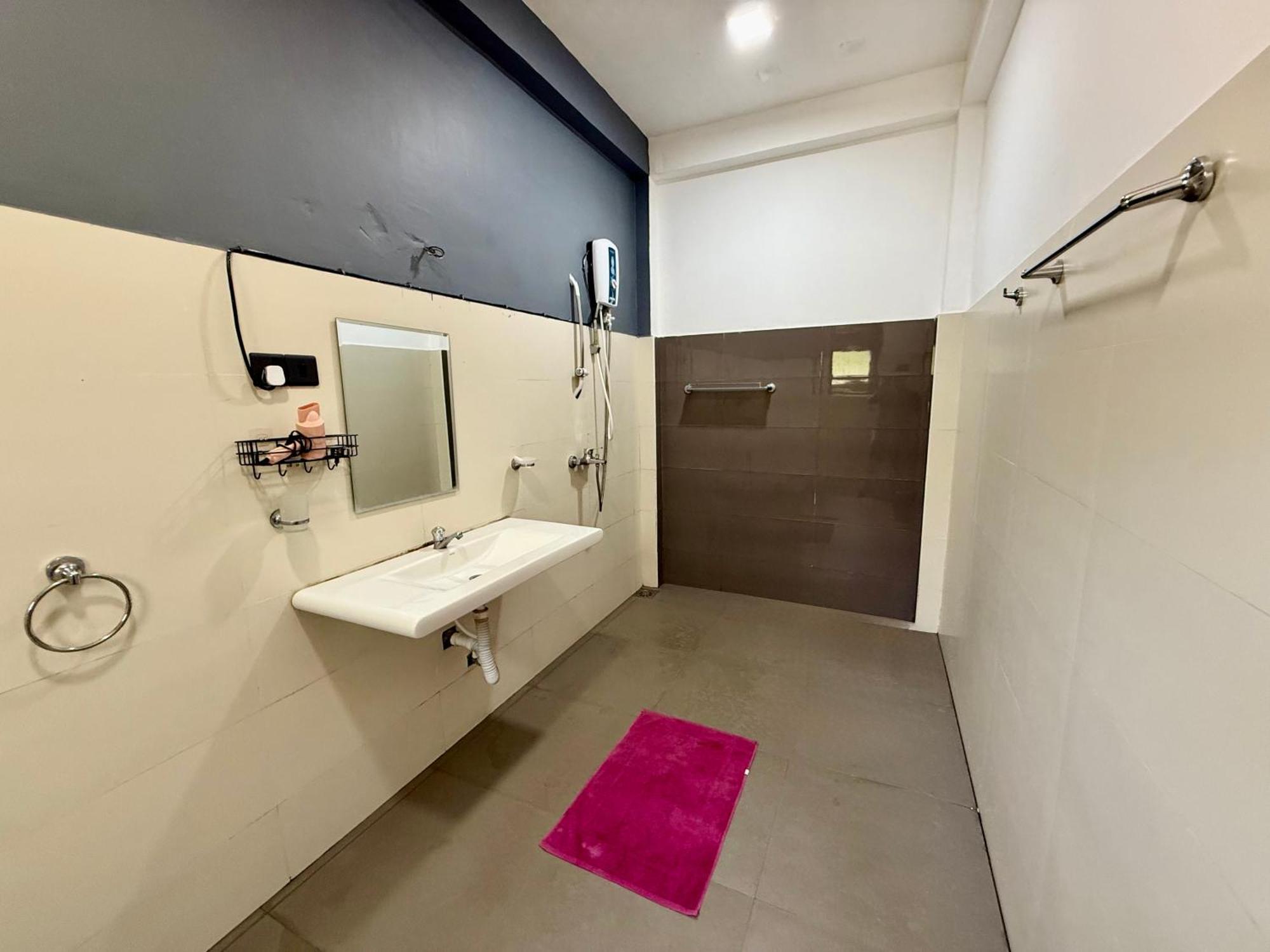 אנוראדפורה Divine Villa מראה חיצוני תמונה